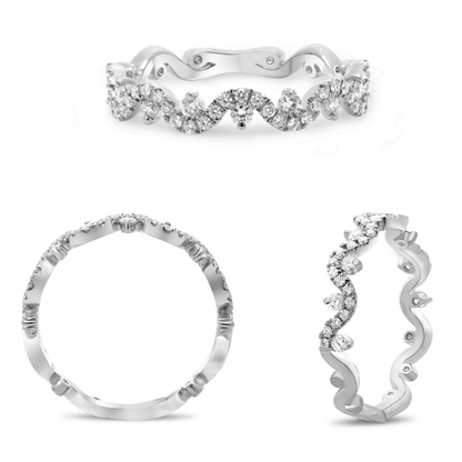 Anillo Stackable de Oro con Diamantes