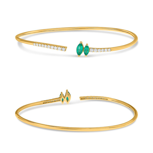 Brazalete Bangle de oro amarillo con esmeralda y diamantes