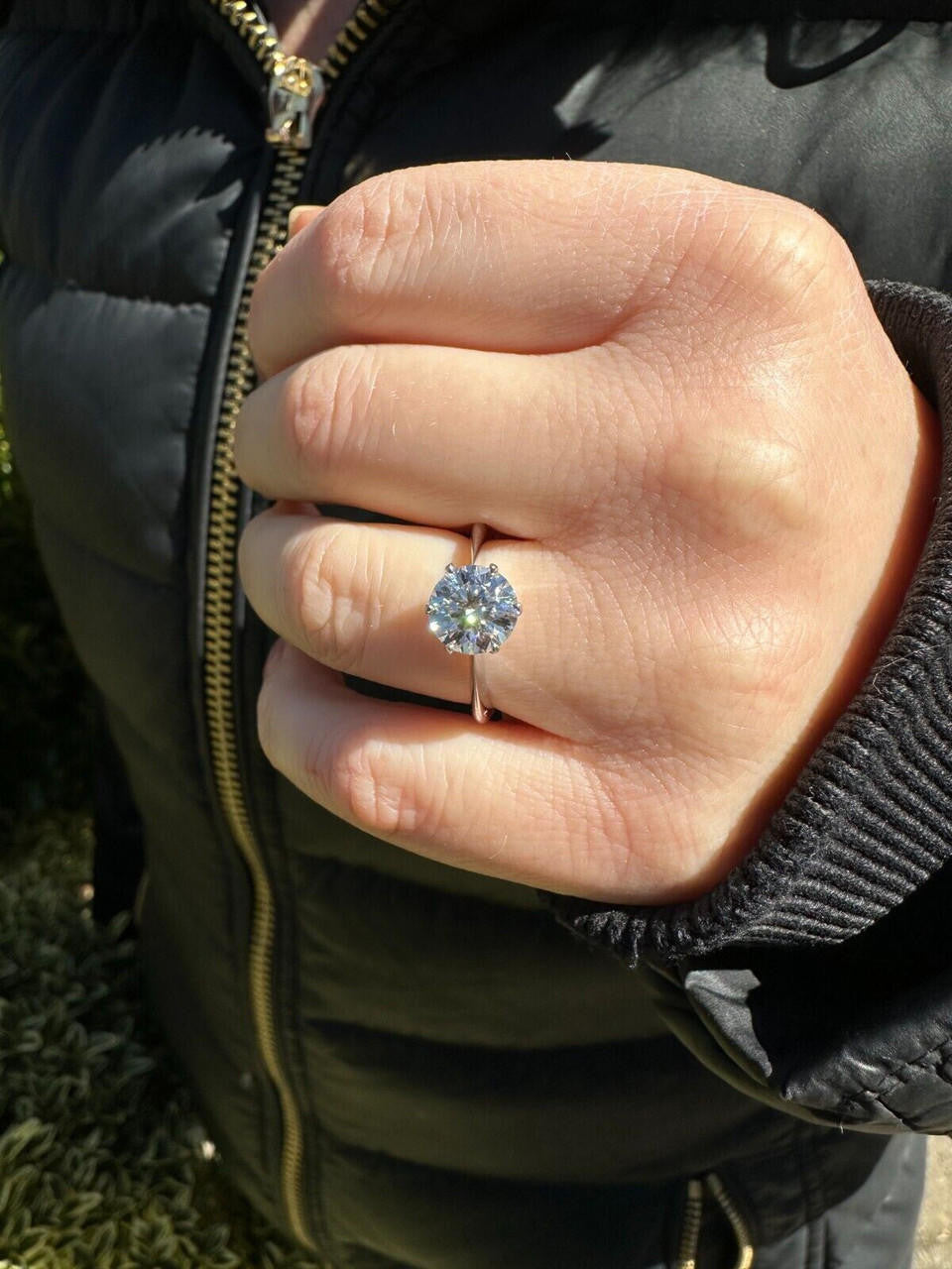 Anillo de Compromiso 2 CT Moissanite en Oro solido (Blanco ó Amarillo) de 14 Kilates