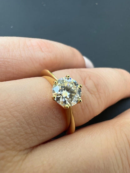 Anillo de Compromiso 2 CT Moissanite en Oro solido (Blanco ó Amarillo) de 14 Kilates